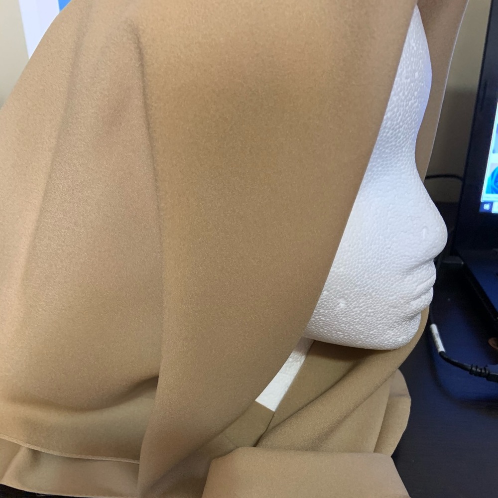 Boselli Di Giovani beautiful tan scarf